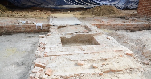 Badania archeologiczne w katedrze opolskiej