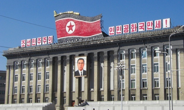 Korea Północna: Nie sprzedawaliśmy i nie będziemy sprzedawać broni Rosji