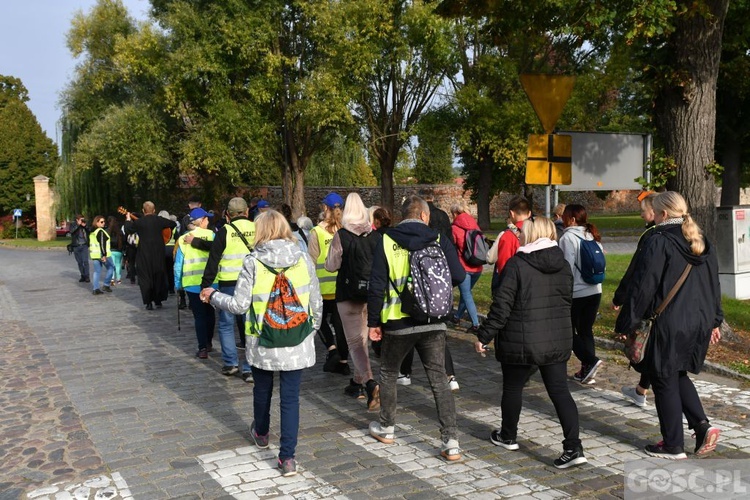 Pielgrzymka z Ośna do Górzycy już w drodze