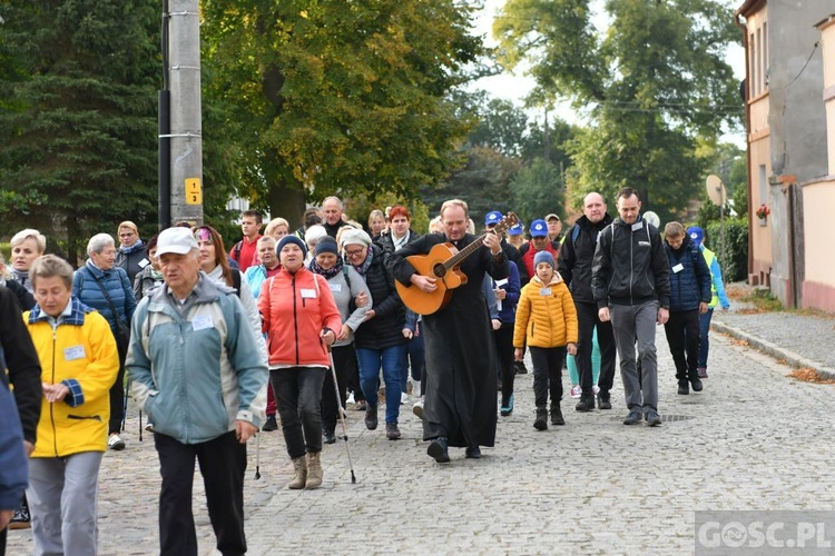 Pielgrzymka z Ośna do Górzycy już w drodze