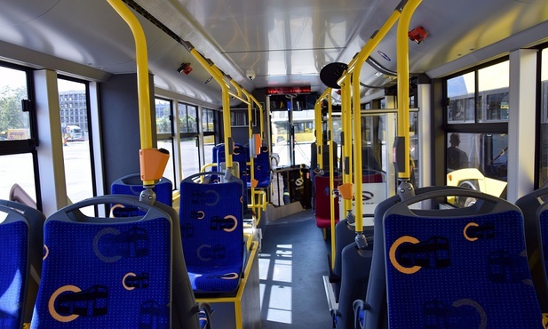 Katowice. Kierowca autobusu PKM uratował 1,5 roczne dziecko