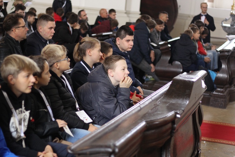 Służba liturgiczna u Matki Łaskawej