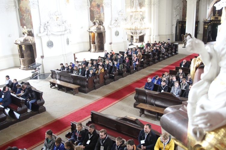 Służba liturgiczna u Matki Łaskawej