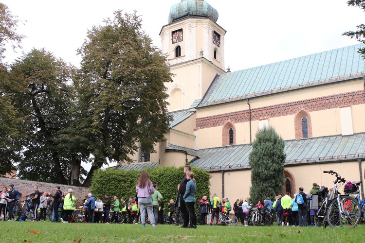 10. pielgrzymka rowerzystów - zdjęć cz. 1