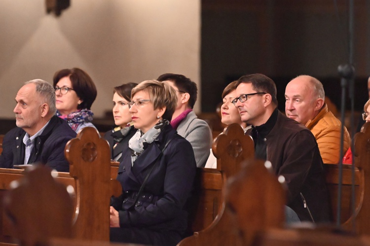 Świdnica. Ruszyli "śladami mistrzów"