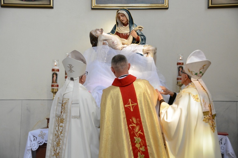 Fałkowice. Dziękczynienie za beatyfikację parafianki