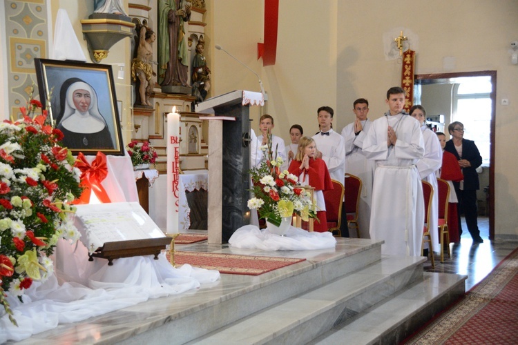 Fałkowice. Dziękczynienie za beatyfikację parafianki