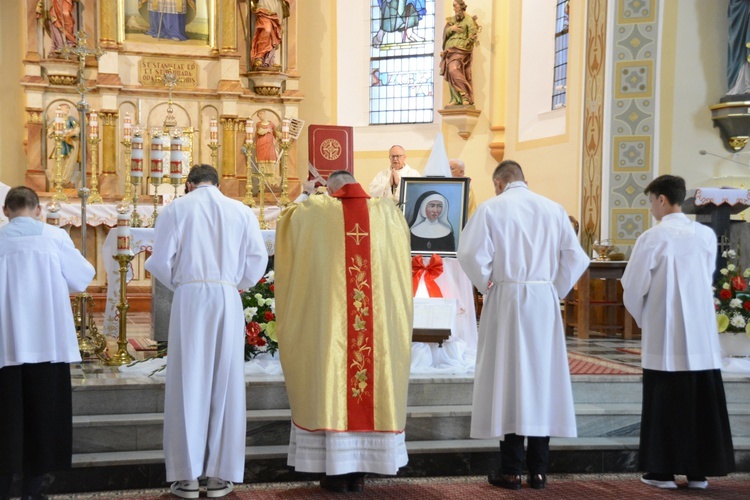 Fałkowice. Dziękczynienie za beatyfikację parafianki