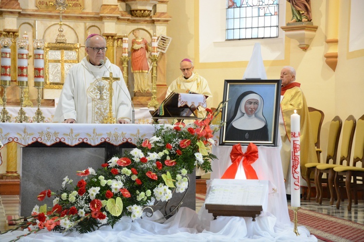 Fałkowice. Dziękczynienie za beatyfikację parafianki