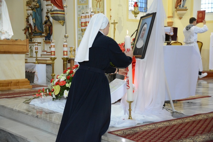 Fałkowice. Dziękczynienie za beatyfikację parafianki