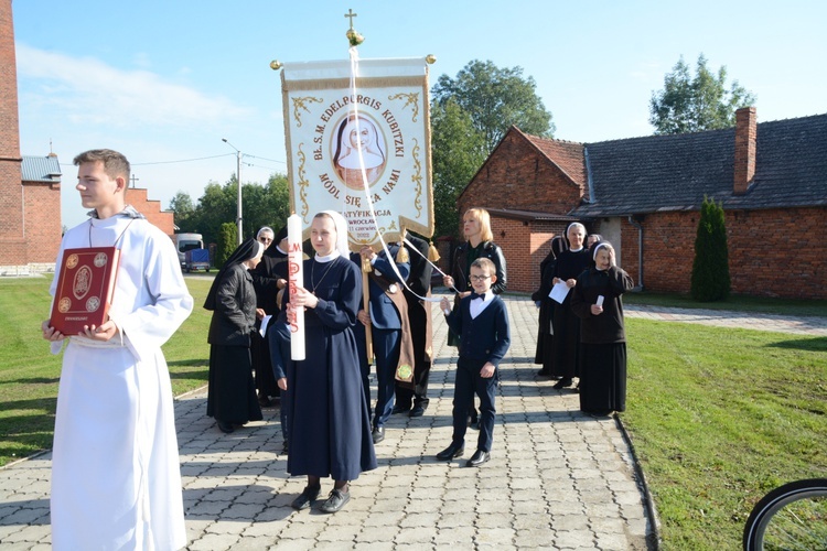 Fałkowice. Dziękczynienie za beatyfikację parafianki