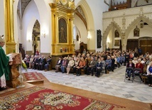 Piękne grobowce zmarłym nie pomogą