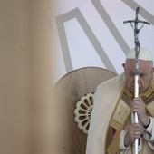 Papież: Kard. Krajewski opowiedział mi straszne rzeczy, udręczony naród ukraiński bardzo cierpi