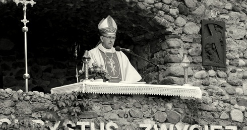 Zmarł bp Jan Styrna