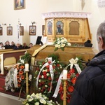 Pogrzeb ks. Stanisława Kałużnego