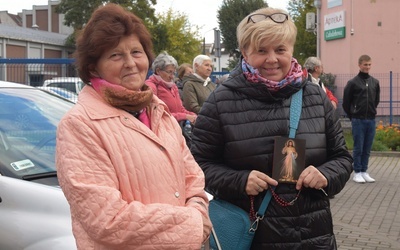 Koronka do Bożego Miłosierdzia na ulicach świata. Iskra wyszła z Polski 