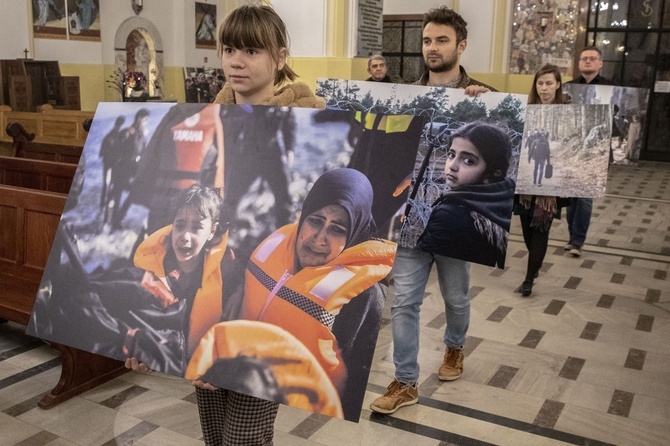 Za tych, co zginęli w drodze do Europy