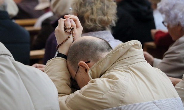 Różaniec wspólnoty parafialnej