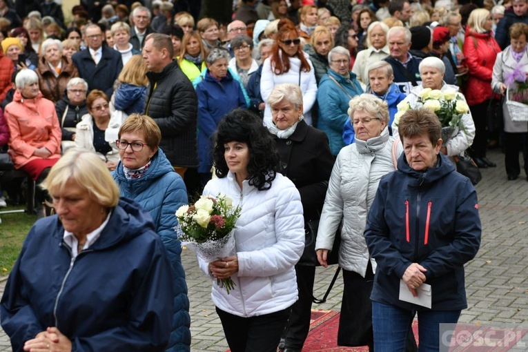 Pielgrzymka Żywego Różańca i Apostolstwa "Margaretka" do Rokitna