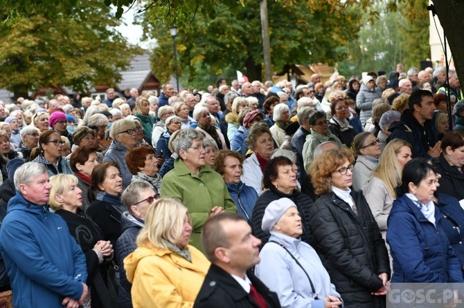 Pielgrzymka Żywego Różańca i Apostolstwa "Margaretka" do Rokitna