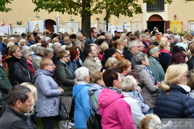 Pielgrzymka Żywego Różańca i Apostolstwa "Margaretka" do Rokitna