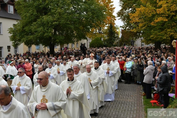 Pielgrzymka Żywego Różańca i Apostolstwa "Margaretka" do Rokitna