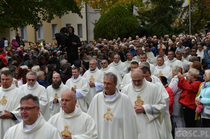 Pielgrzymka Żywego Różańca i Apostolstwa "Margaretka" do Rokitna