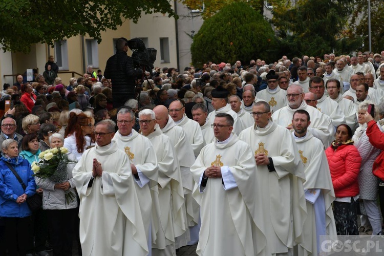 Pielgrzymka Żywego Różańca i Apostolstwa "Margaretka" do Rokitna