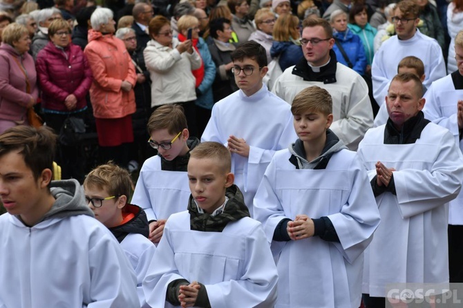 Pielgrzymka Żywego Różańca i Apostolstwa "Margaretka" do Rokitna