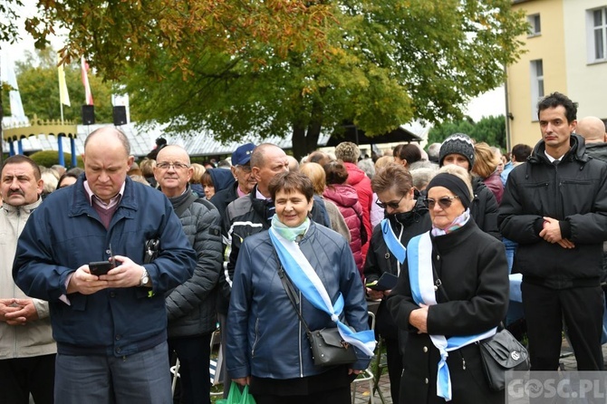 Pielgrzymka Żywego Różańca i Apostolstwa "Margaretka" do Rokitna