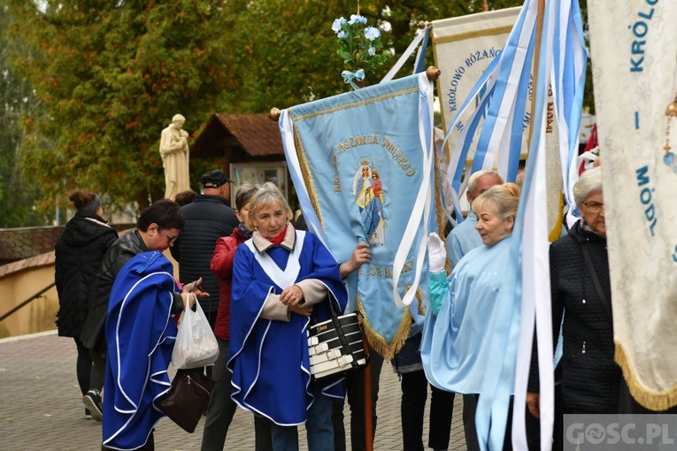 Pielgrzymka Żywego Różańca i Apostolstwa "Margaretka" do Rokitna