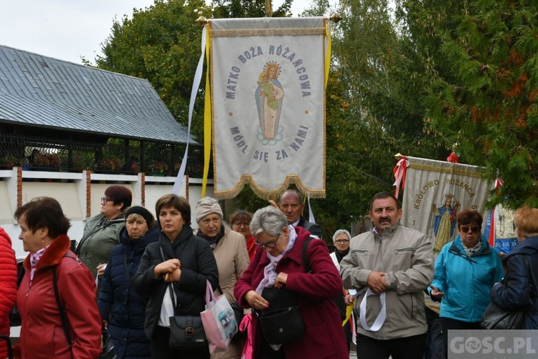 Pielgrzymka Żywego Różańca i Apostolstwa "Margaretka" do Rokitna