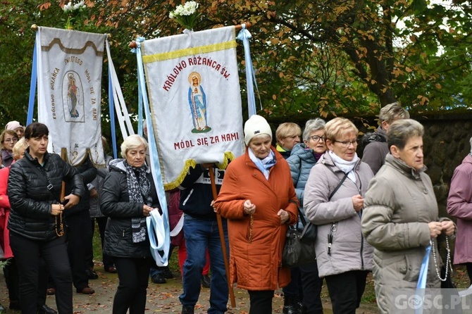 Pielgrzymka Żywego Różańca i Apostolstwa "Margaretka" do Rokitna