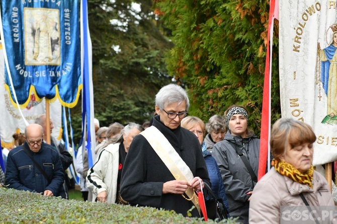 Pielgrzymka Żywego Różańca i Apostolstwa "Margaretka" do Rokitna