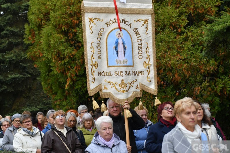 Pielgrzymka Żywego Różańca i Apostolstwa "Margaretka" do Rokitna