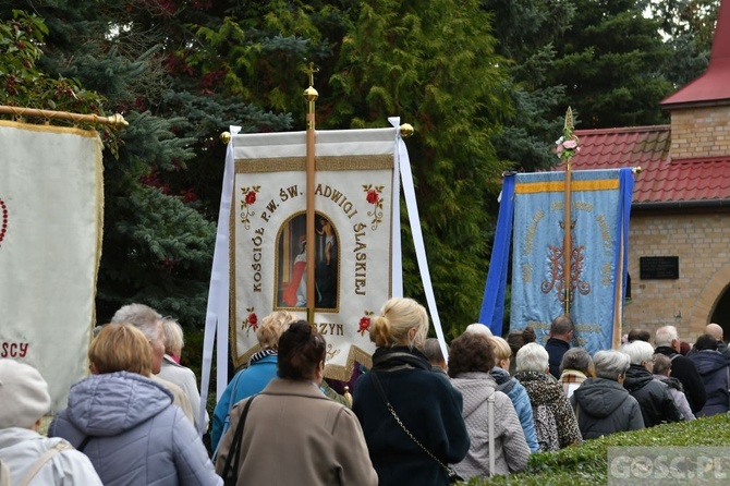 Pielgrzymka Żywego Różańca i Apostolstwa "Margaretka" do Rokitna