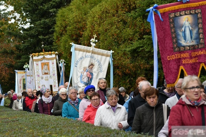 Pielgrzymka Żywego Różańca i Apostolstwa "Margaretka" do Rokitna