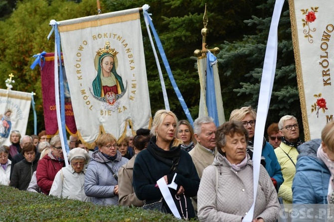 Pielgrzymka Żywego Różańca i Apostolstwa "Margaretka" do Rokitna