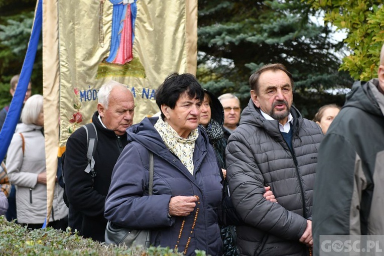 Pielgrzymka Żywego Różańca i Apostolstwa "Margaretka" do Rokitna