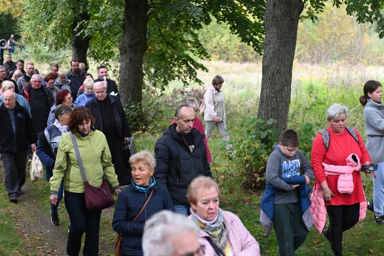 XI Pielgrzymka Róż Różańcowych do Barda