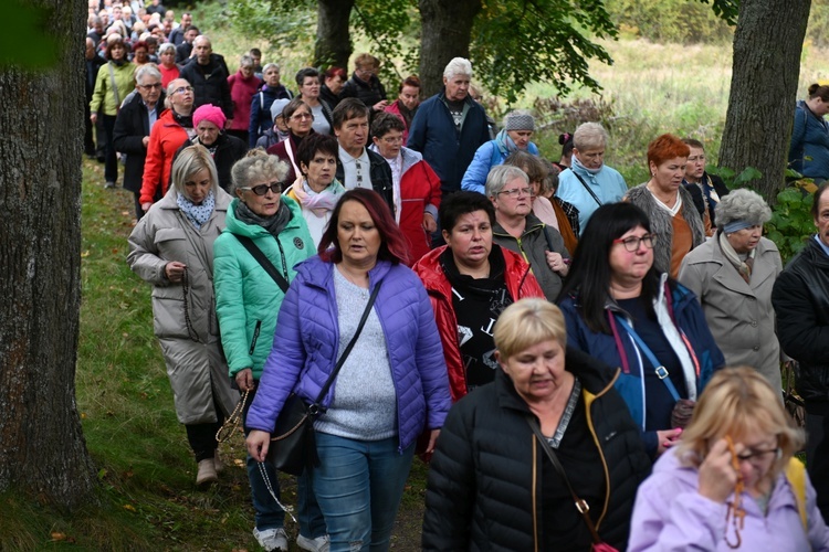 XI Pielgrzymka Róż Różańcowych do Barda