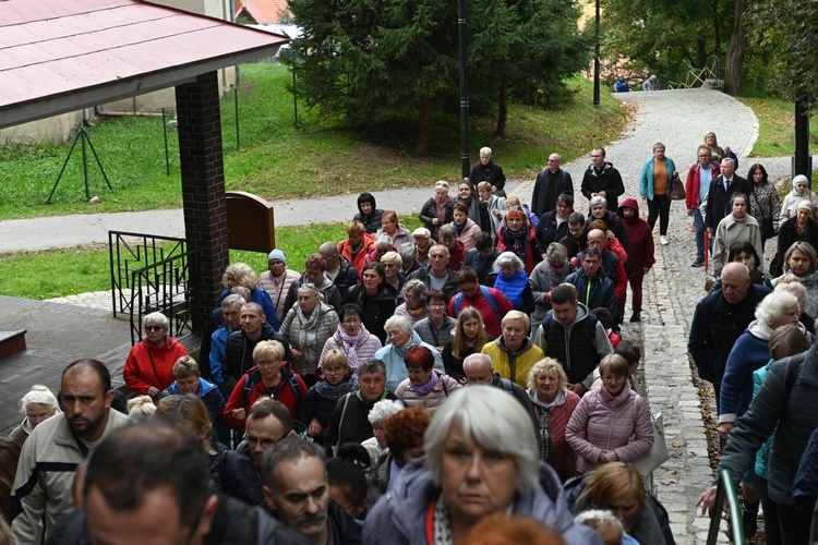 XI Pielgrzymka Róż Różańcowych do Barda