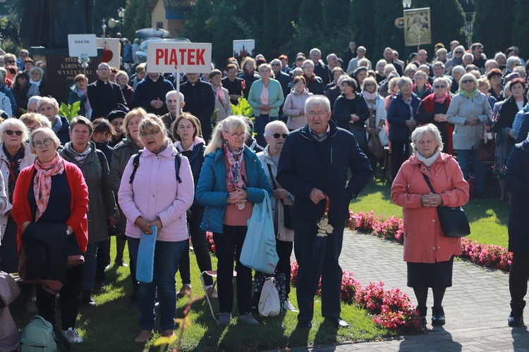 Domaniewice. Diecezjalna Pielgrzymka Kół Żywego Różańca