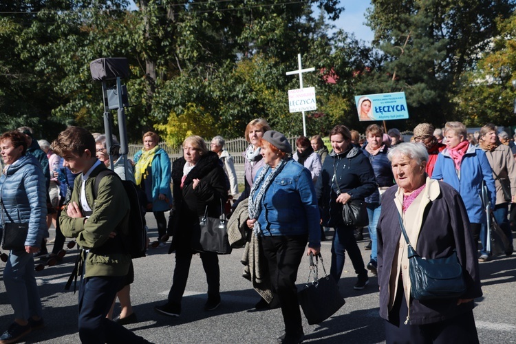 Domaniewice. Diecezjalna Pielgrzymka Kół Żywego Różańca