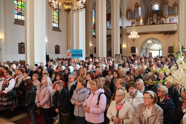 Domaniewice. Diecezjalna Pielgrzymka Kół Żywego Różańca