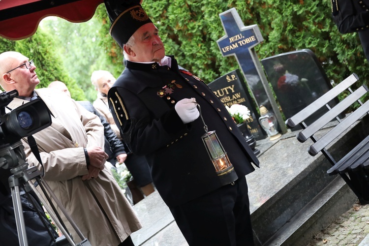 Szczawno-Zdrój. Pożegnali Idziego Gagatka, ikonę wałbrzyskiej "Solidarności"