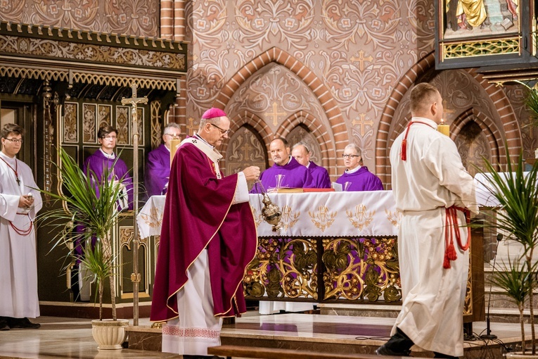 Pogrzeb ks. prał. Michała Oksiuty