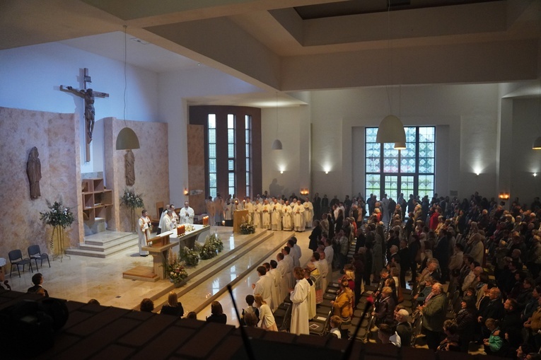 Poświęcenie kościoła pw. NMP Bolesnej we Wrocławiu-Strachocinie