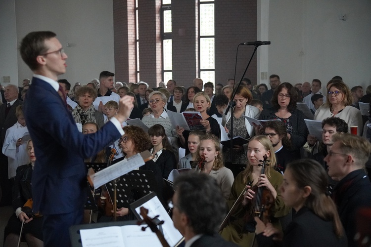 Poświęcenie kościoła pw. NMP Bolesnej we Wrocławiu-Strachocinie