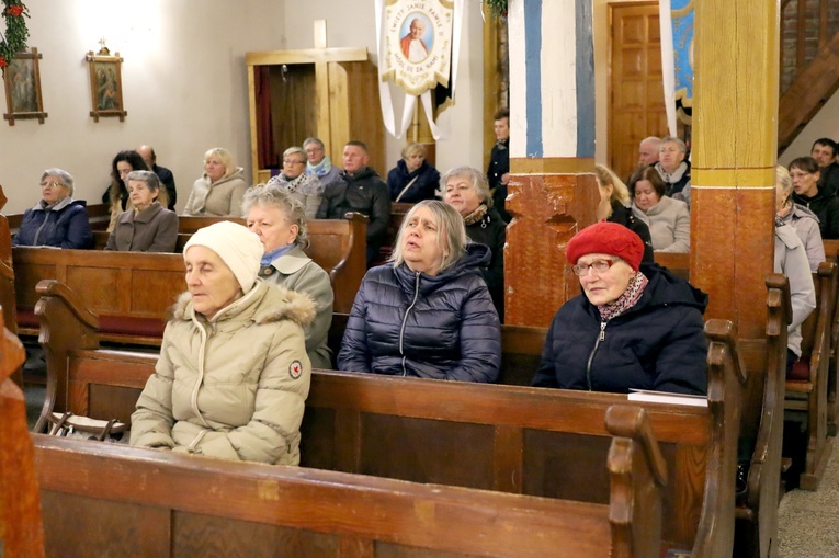 Bojanice. Misje z gitarą